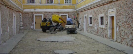 Vorher: Innenhofrenovierung Pfarrhof Ravelsbach