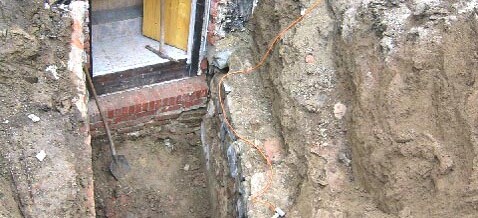 Vorher: Kellerstiege Haslach