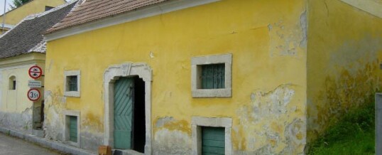 Vorher: Fassadenrenovierung Ravelsbach