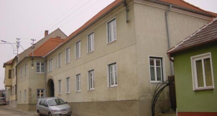 Vorher: Fassadenrenovierung Ebersbrunn